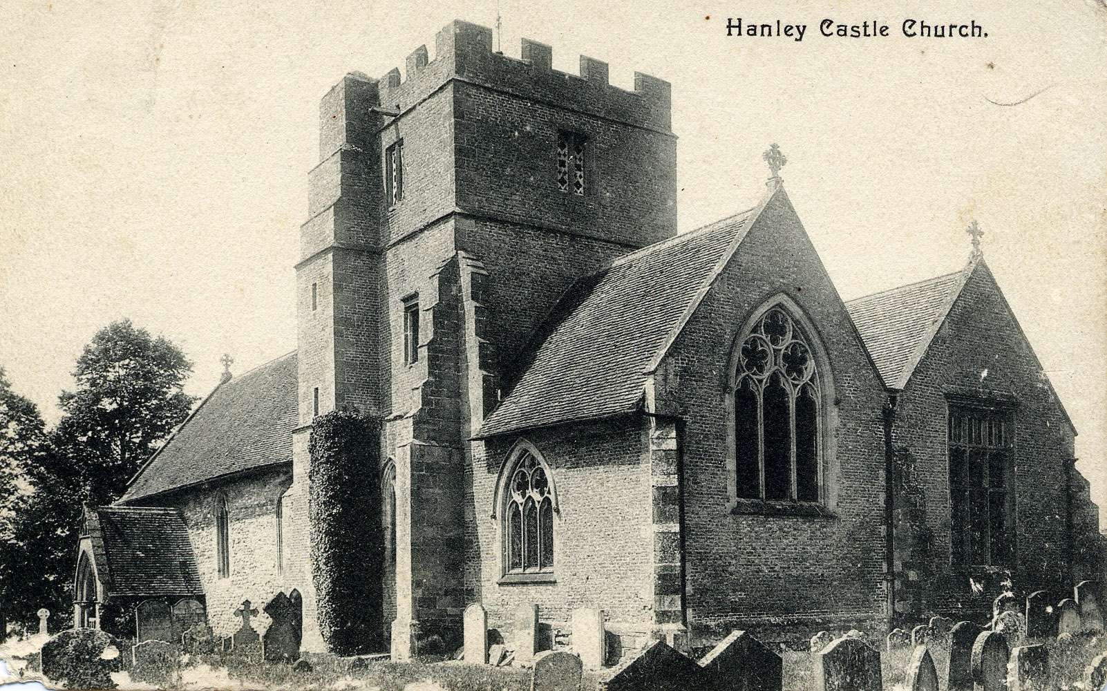 Hanley_Castle_exterior