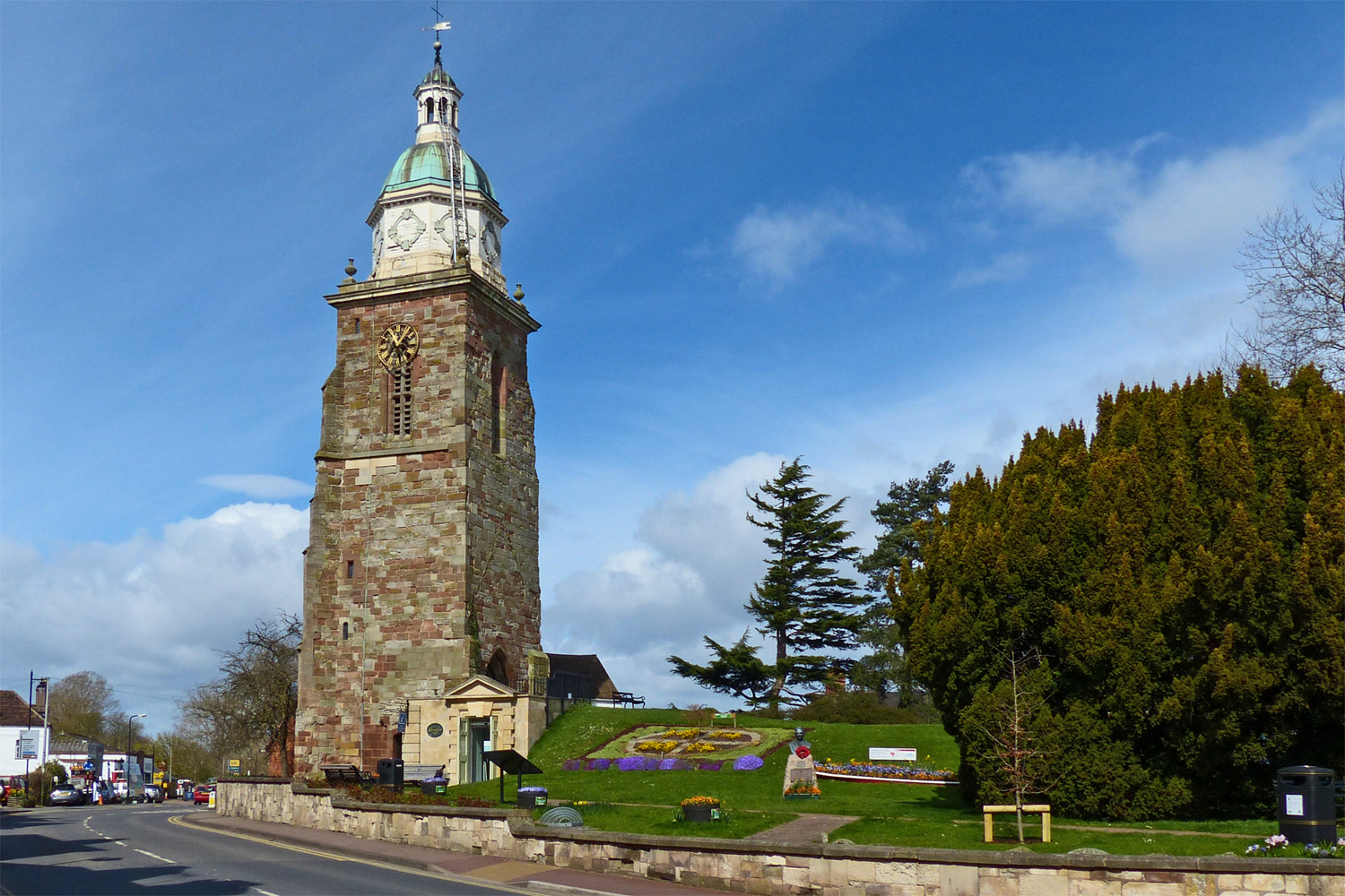 upton old church april 2015